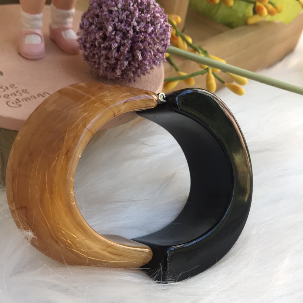 BRACELET Black & Yellow